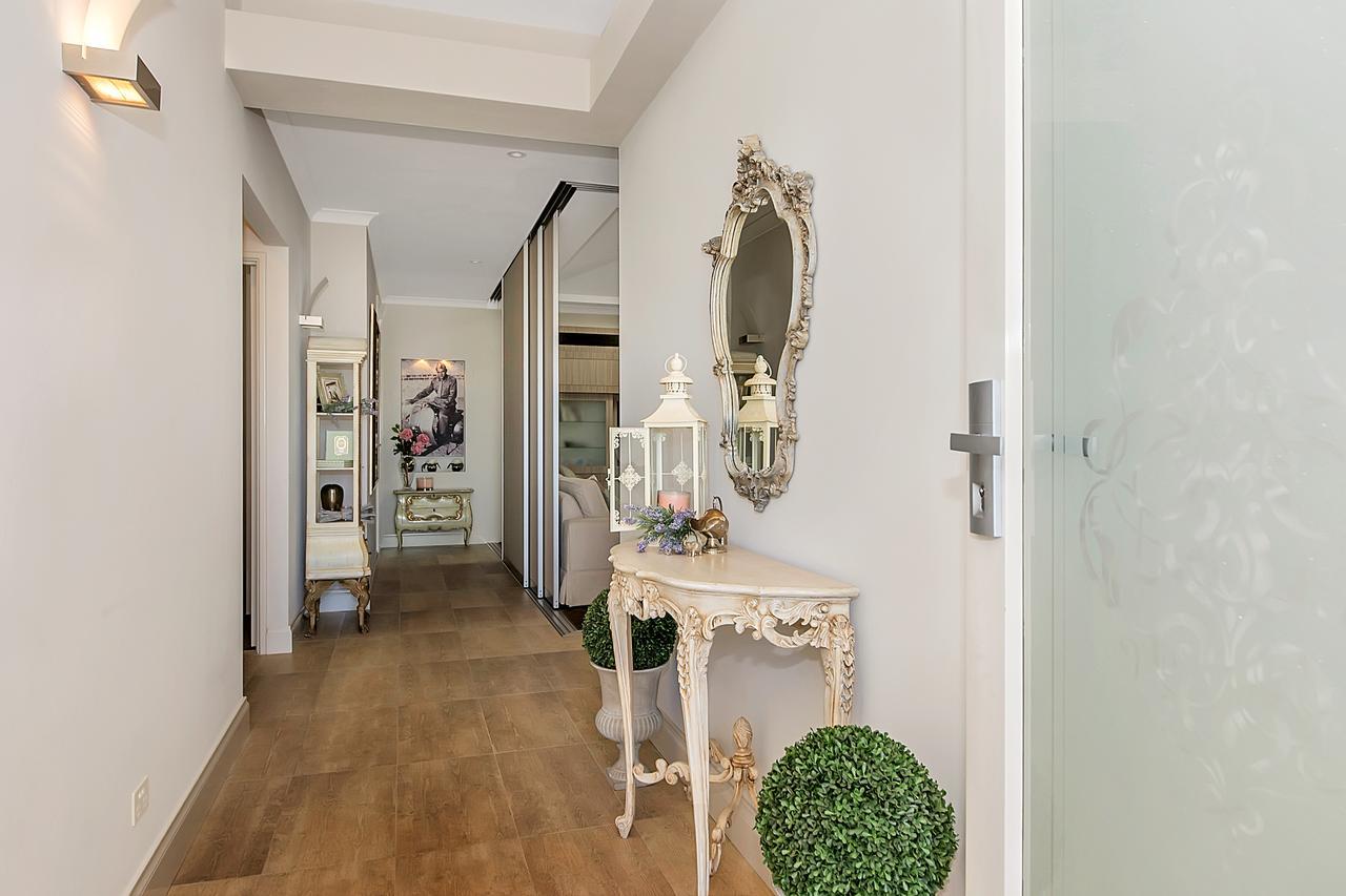 مبيت وإفطار Alkimos Lavender Manor Bnb المظهر الخارجي الصورة
